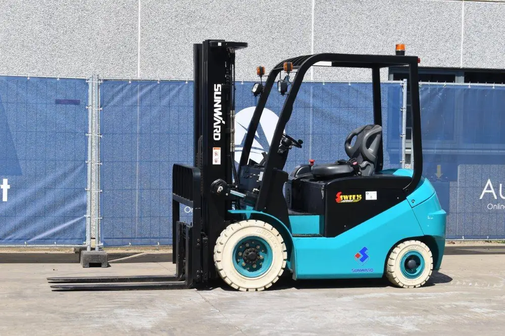 Sunward SWFE 25 AC 4F1