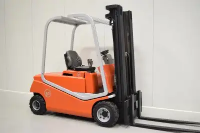 BT C 4 E 200