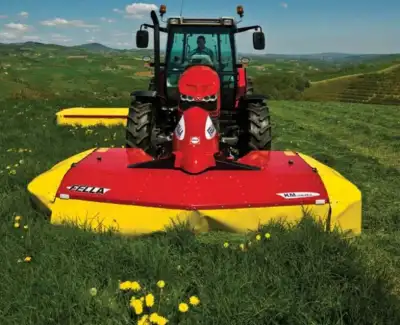 Massey Ferguson MF 5450-4 Freisicht thumbnail 2