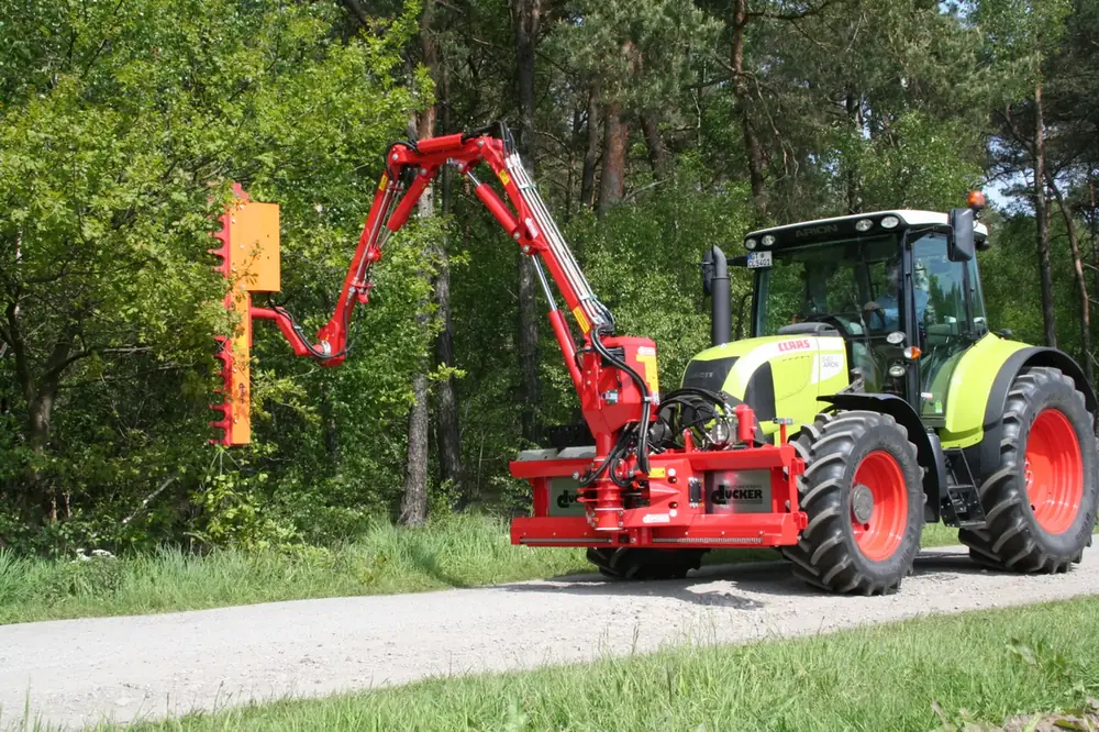Dücker DUA 700 SGG