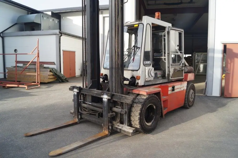 Clark DPL 75