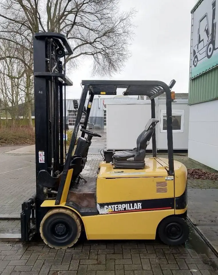 Caterpillar EP20K