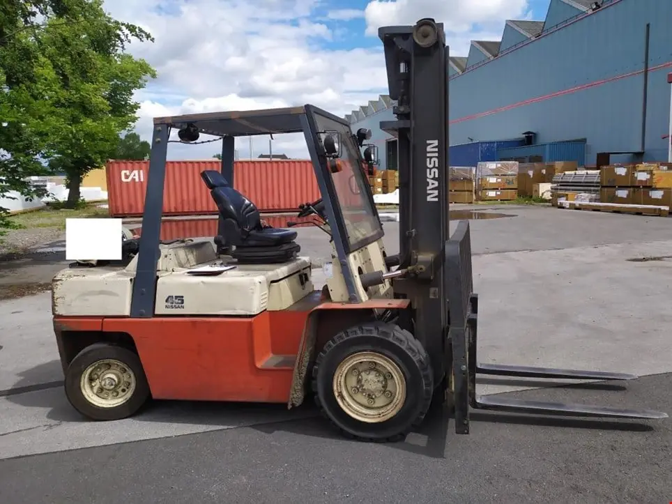 Nissan BGF 03 A 40 U