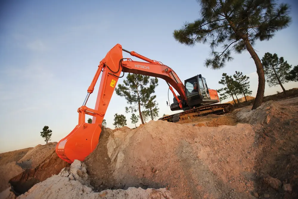 Hitachi ZX 250 LC-3 thumbnail 6