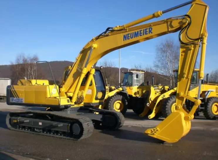 Neumeier NP-e 220 LC