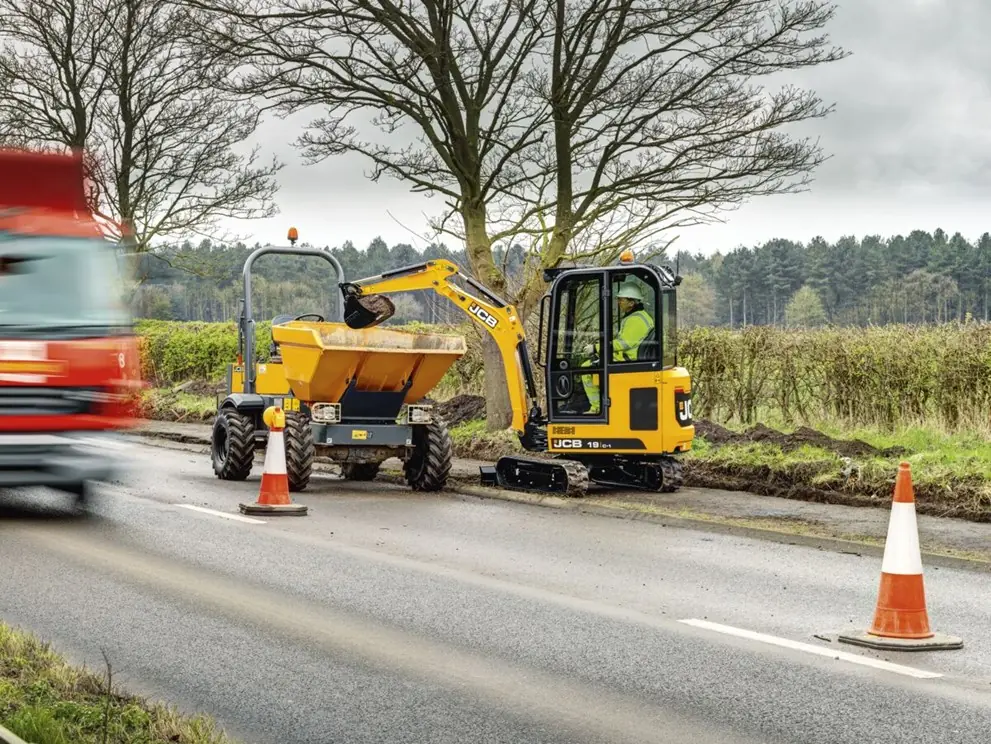 JCB 19C-I thumbnail 4