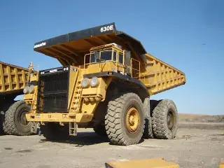 Komatsu 630E