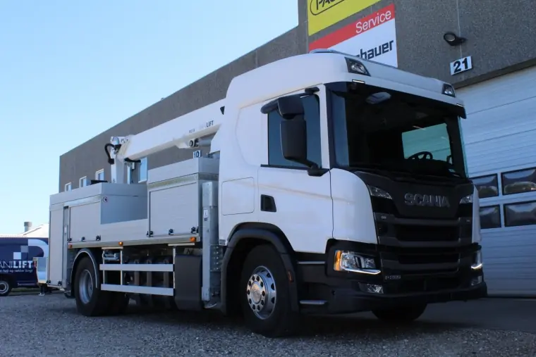 Danilift PD215V