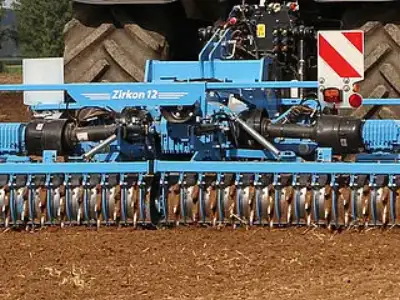 Lemken Zirkon 12/300 thumbnail 3