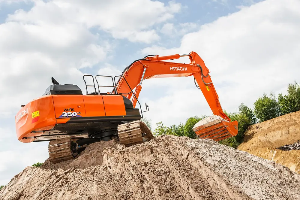 Hitachi ZX350LC-6 thumbnail 4