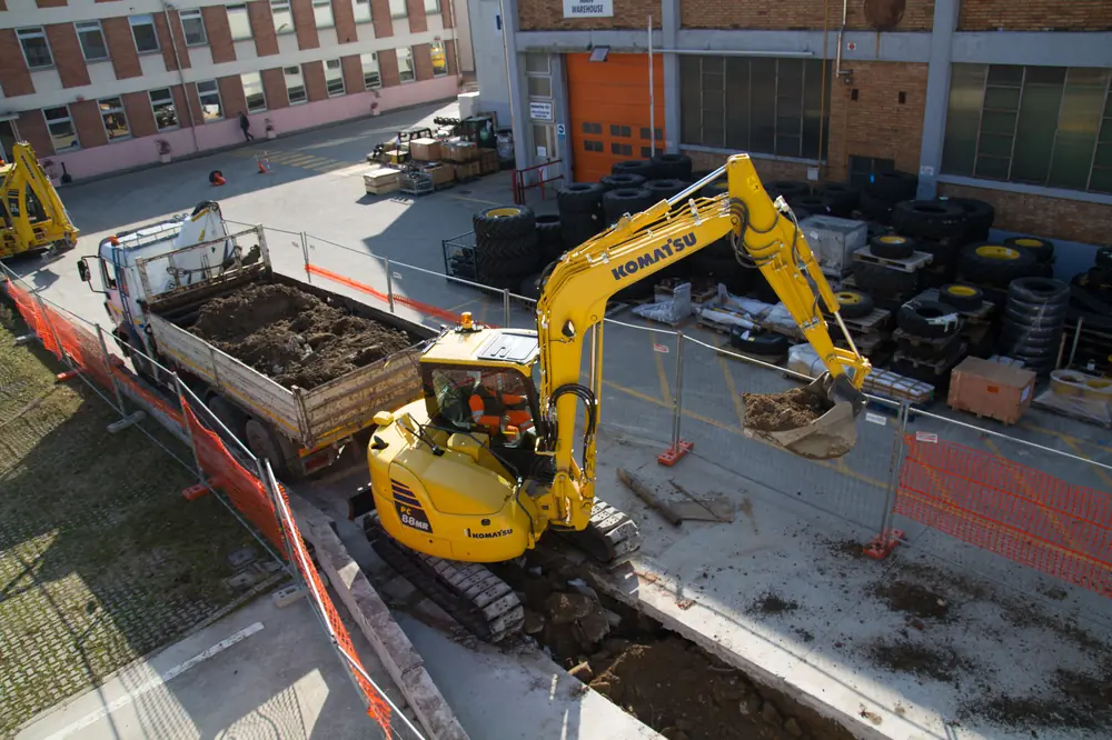 Komatsu PC88MR-10