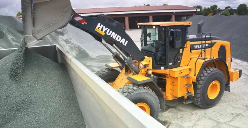 Hyundai HL975 XT thumbnail 3