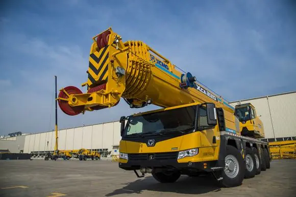 XCMG XCA220