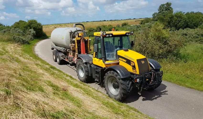 JCB Fastrac 3185-80 A