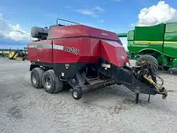 Case IH LBX 331
