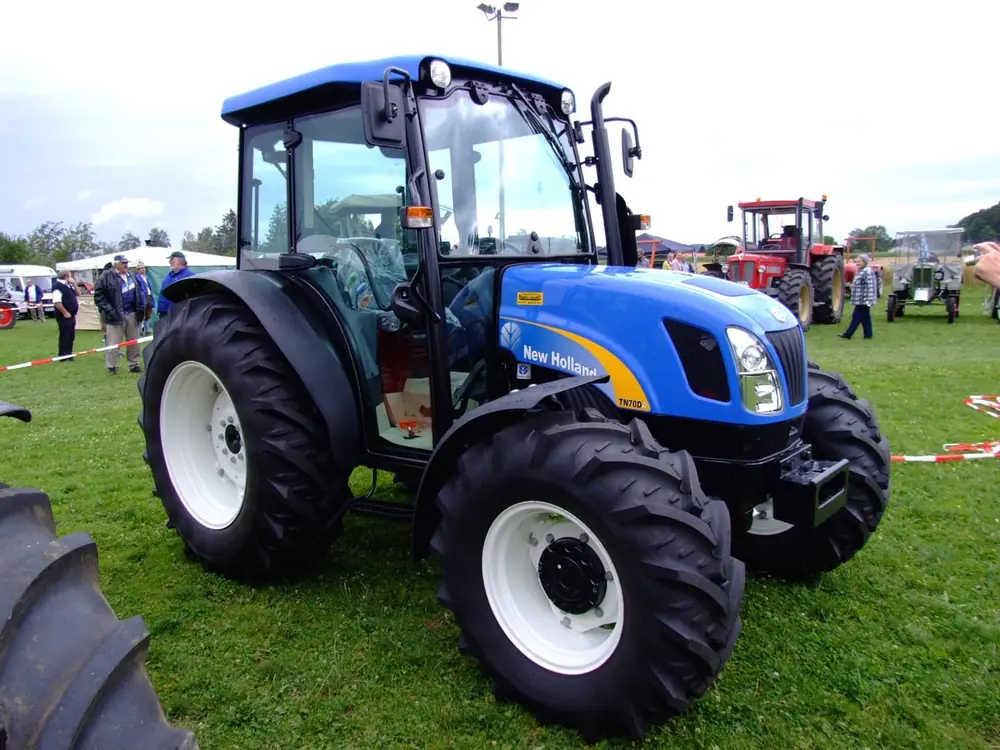 New Holland TN 70 DA