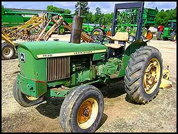 John Deere 1530
