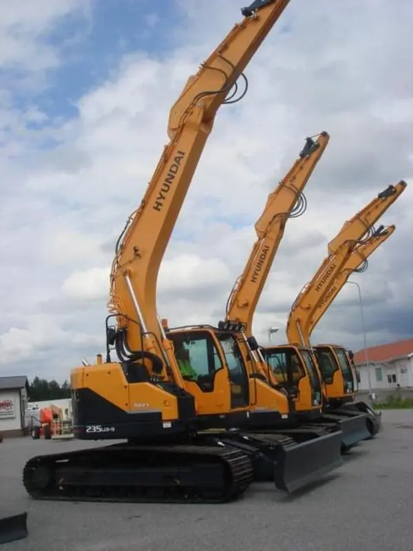 Hyundai R 235 LCR 9
