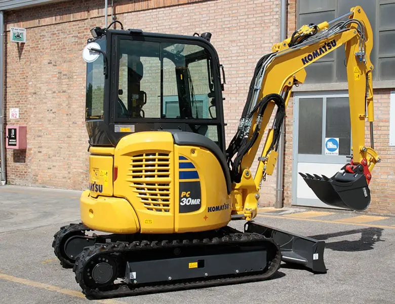 Komatsu PC30MR-5 thumbnail 4