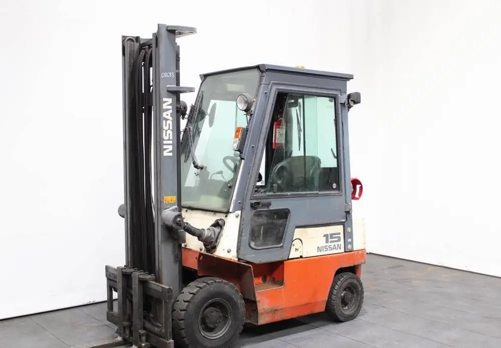Nissan PJ 01 A 15 U