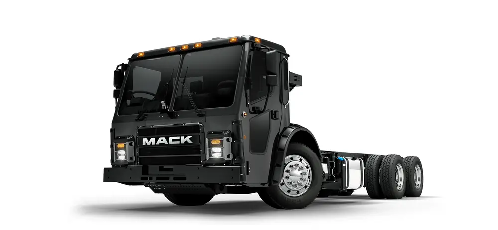 Mack LR 42R Day Cab MP7