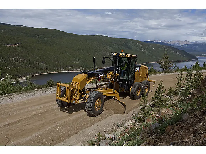 Caterpillar 120M2 AWD thumbnail 3