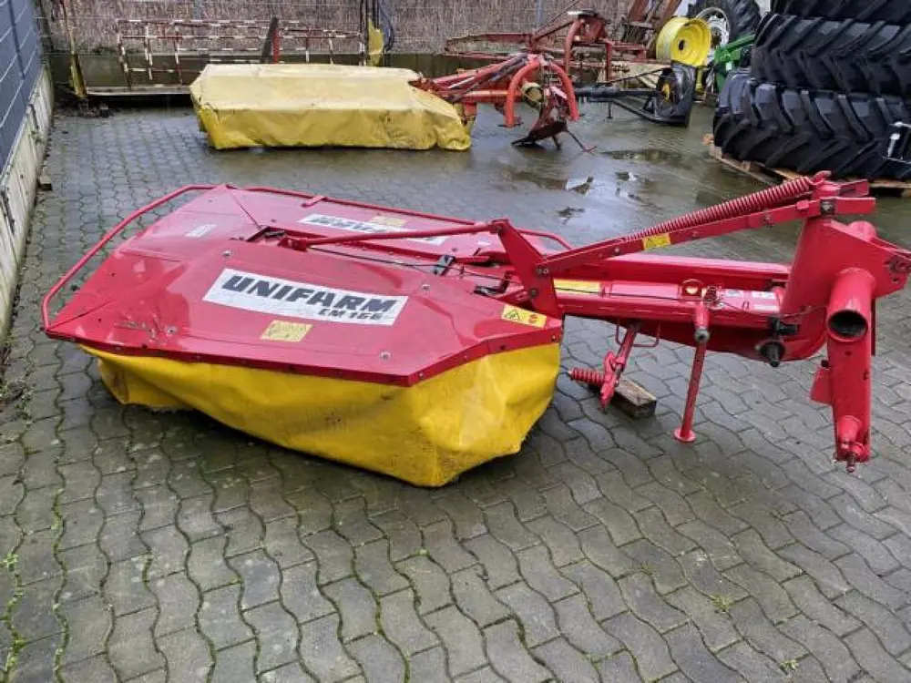 Claas Unifarm CM 186