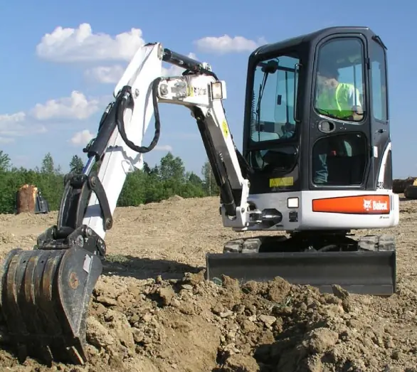 Bobcat 428