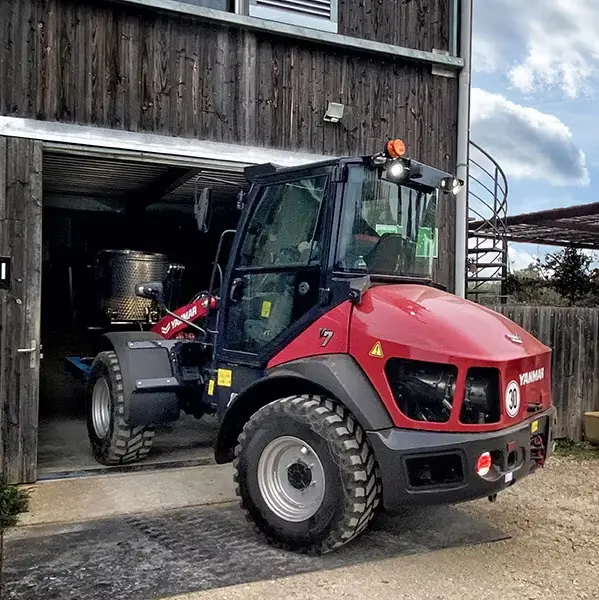 Yanmar V7 thumbnail 5