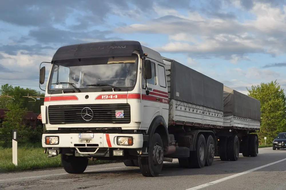 Mercedes-Benz SK 1944 LS