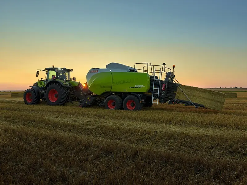 Claas Quadrant 5300 Evolution FC Tandem