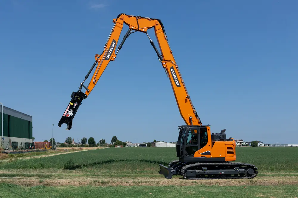 Develon DX140RDM-7