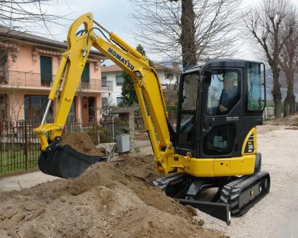Komatsu PC30-7