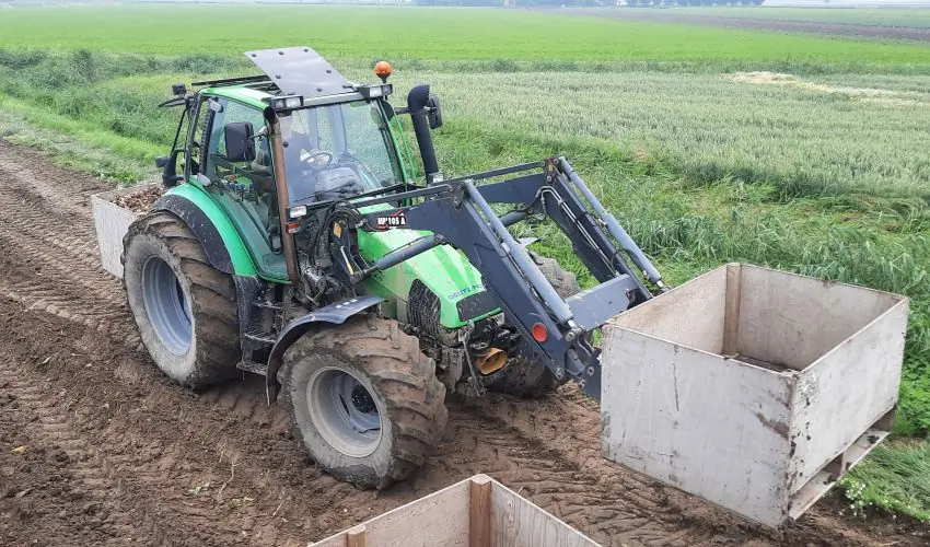 DEUTZ-FAHR Agrotron 6.15 s