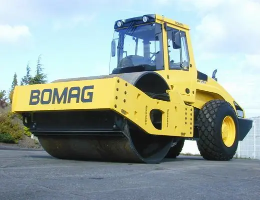 Bomag BW 216 D-4