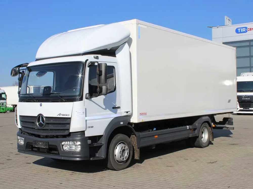 Mercedes-Benz Atego 1318