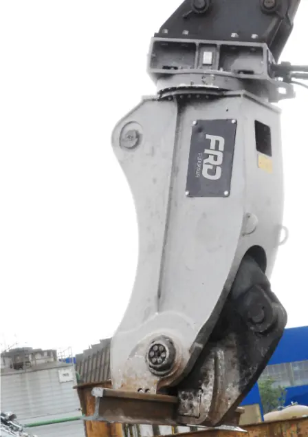 FRD RC44ER thumbnail 2