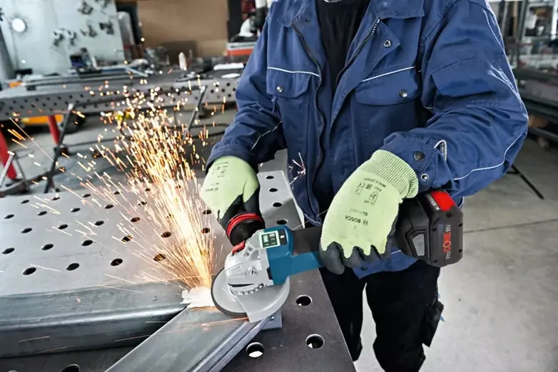 Bosch GWS 18V-10 PSC thumbnail 4