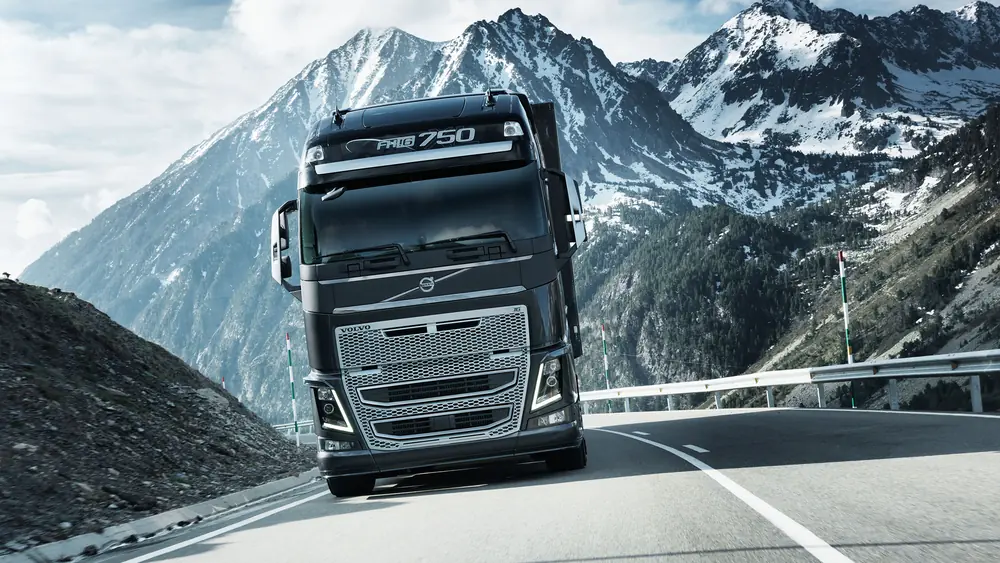 Volvo Trucks FH16.550 4x2 Tractor Low