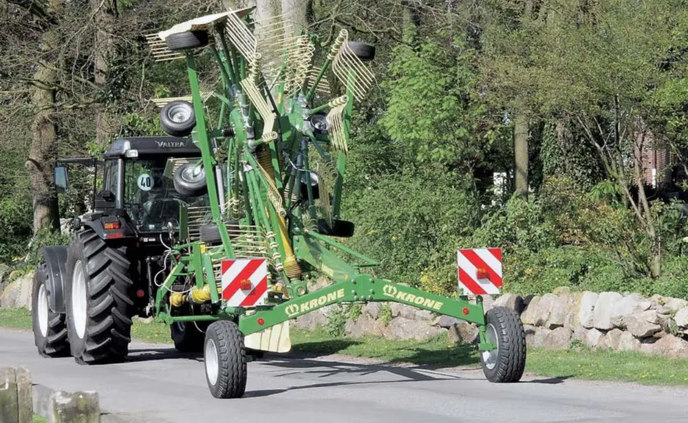 Krone Swadro 810