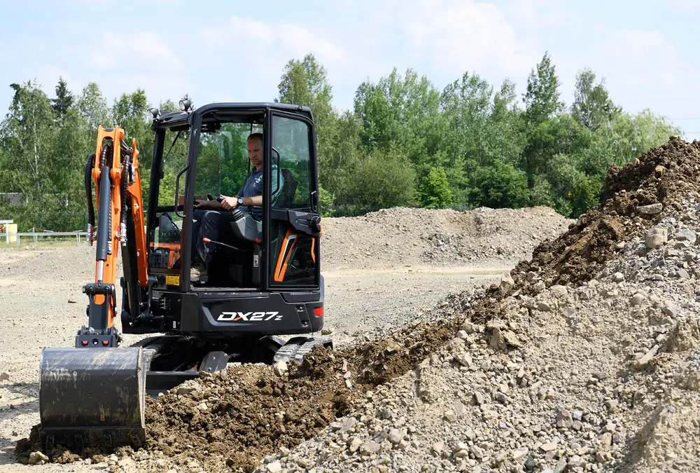 Doosan DX27Z-7