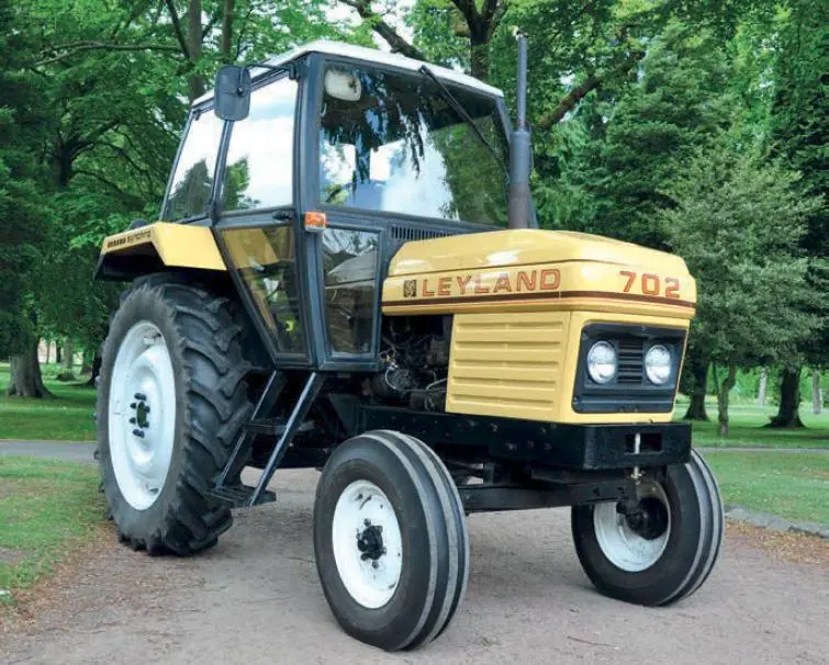Leyland 702