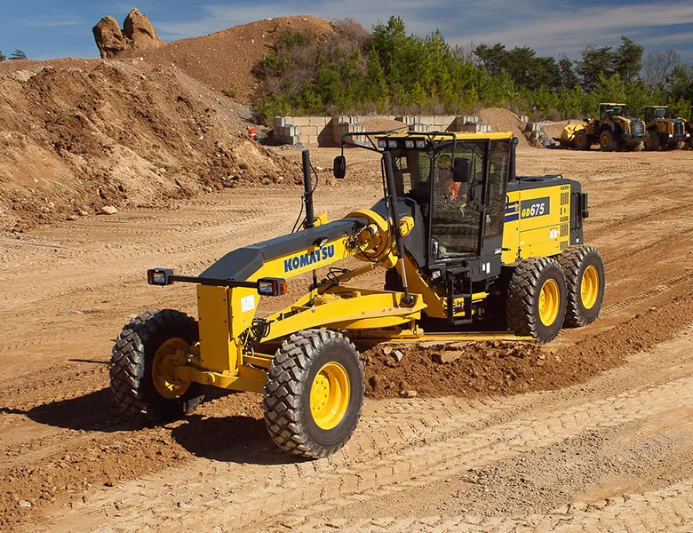 Komatsu GD675-6