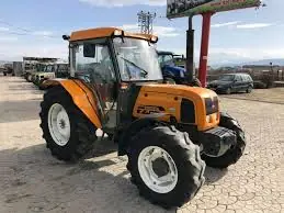 Renault Pales 230-4