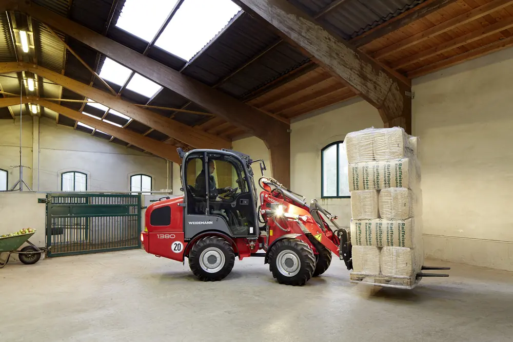 Weidemann 1380 thumbnail 12