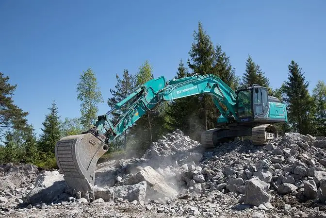 Kobelco SK 300 LC 10E thumbnail 4