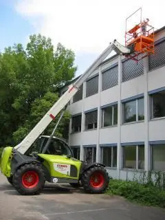Claas Scorpion 9040