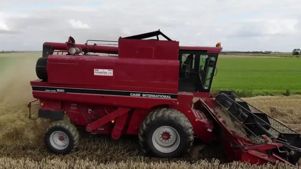 Case IH 1680 Axial