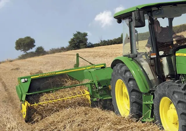 John Deere 349