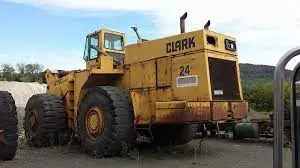 Clark Michigan 475C